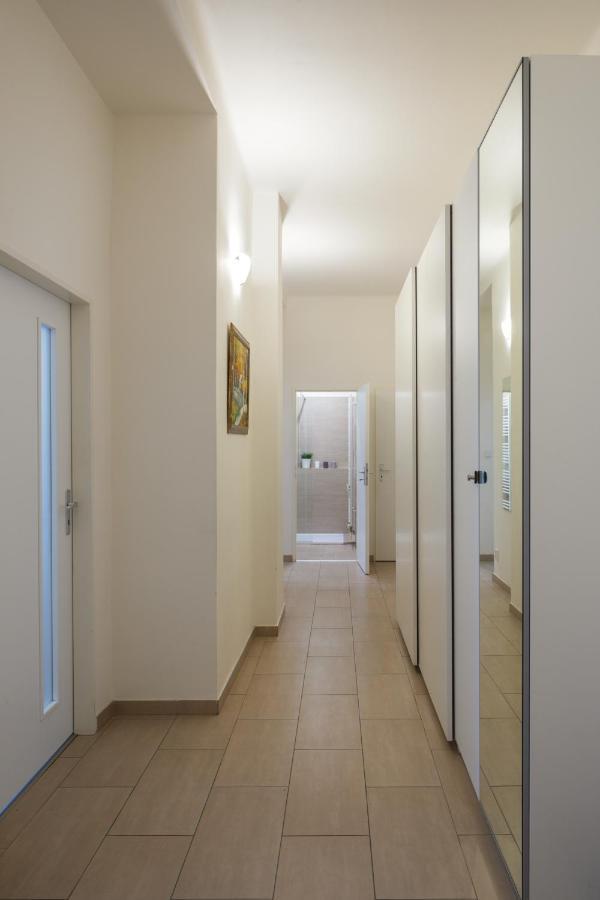 Homey Flat In Vinohrady By Prague Days Екстер'єр фото